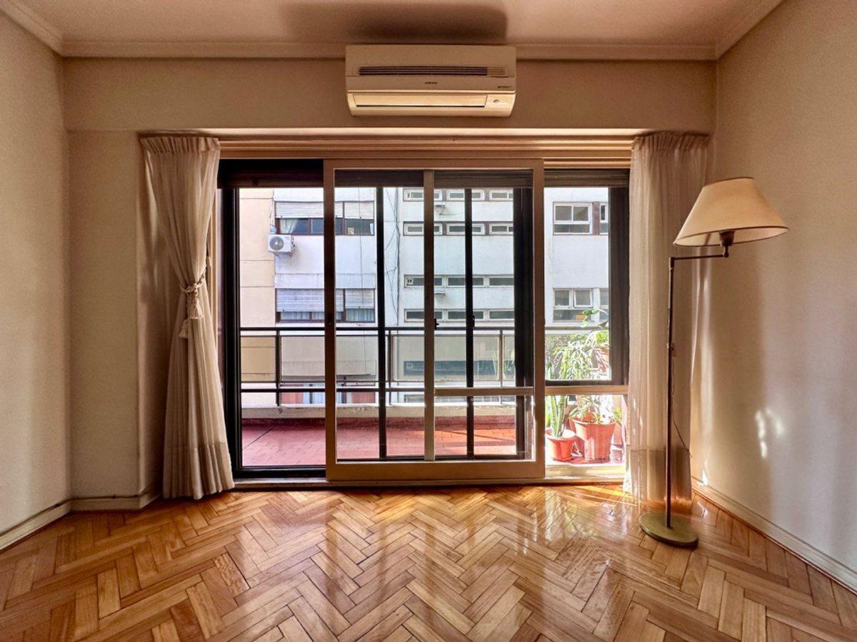 Foto de ALQUILER 5 AMBIENTES RECOLETA COCHERA BALCON SOL, imagen 5
