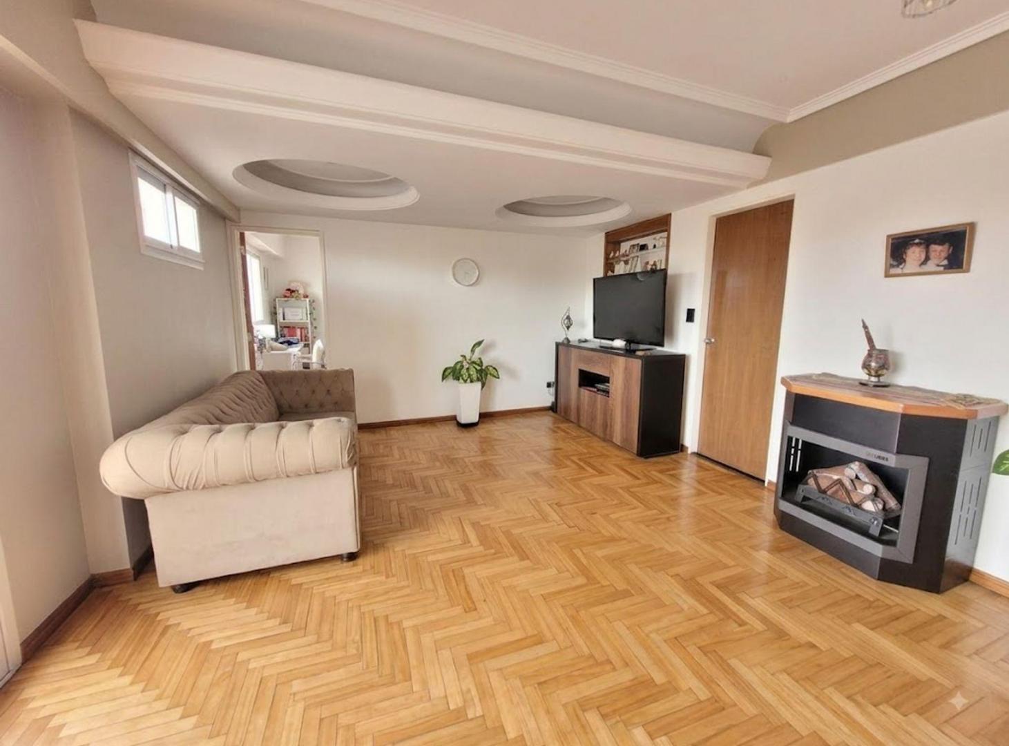 Foto de Venta 4 ambientes con dependecia Caballito, imagen 2