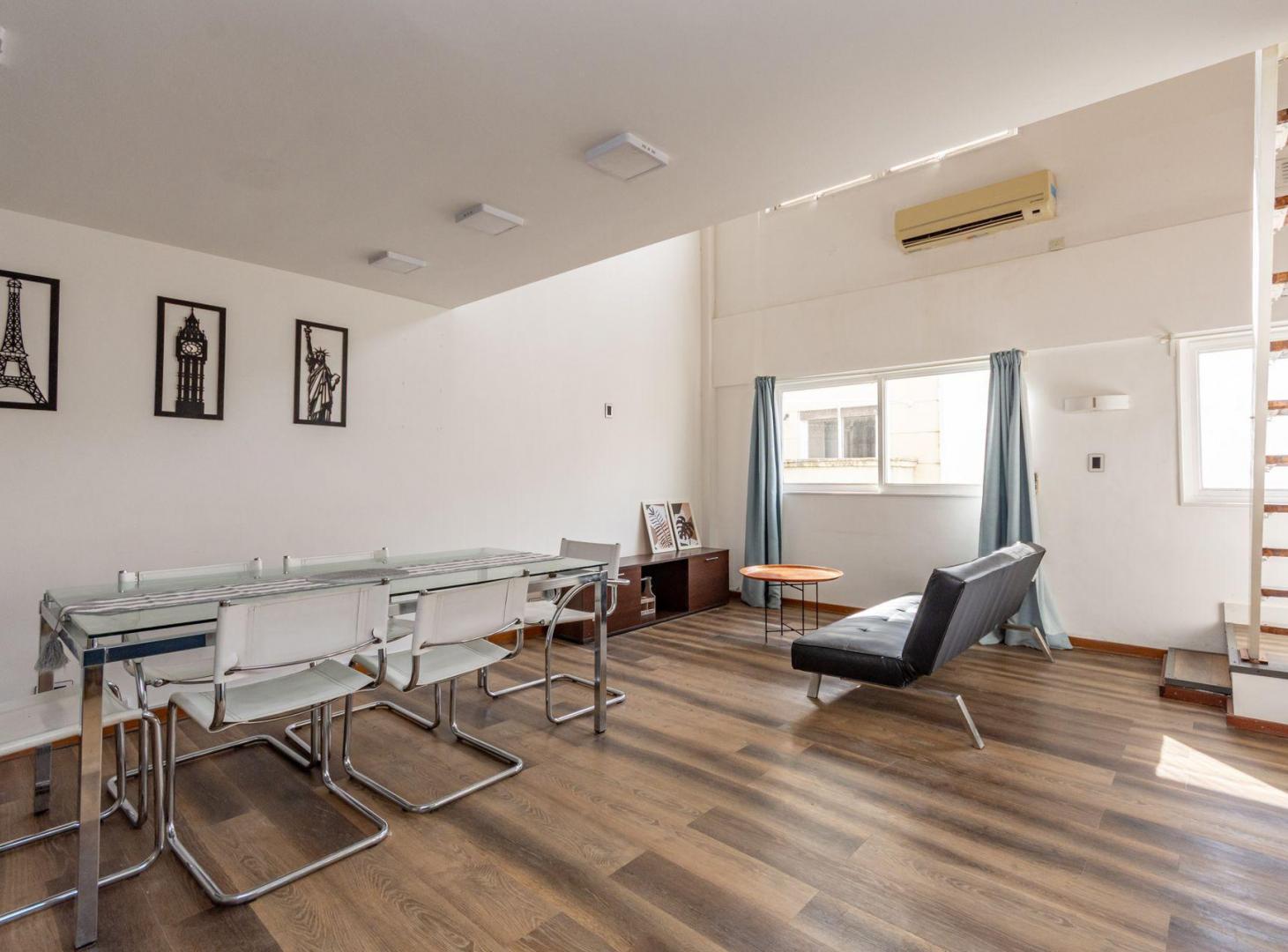 Foto de Departamento Duplex Venta 3 ambientes Retiro, imagen 4