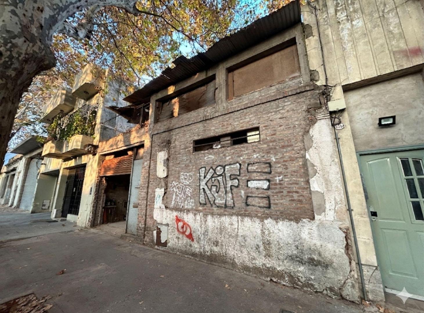 Foto de TERRENO EN VENTA CHACARITA- IDEAL FABRICA/DEPÓSITO, imagen 5