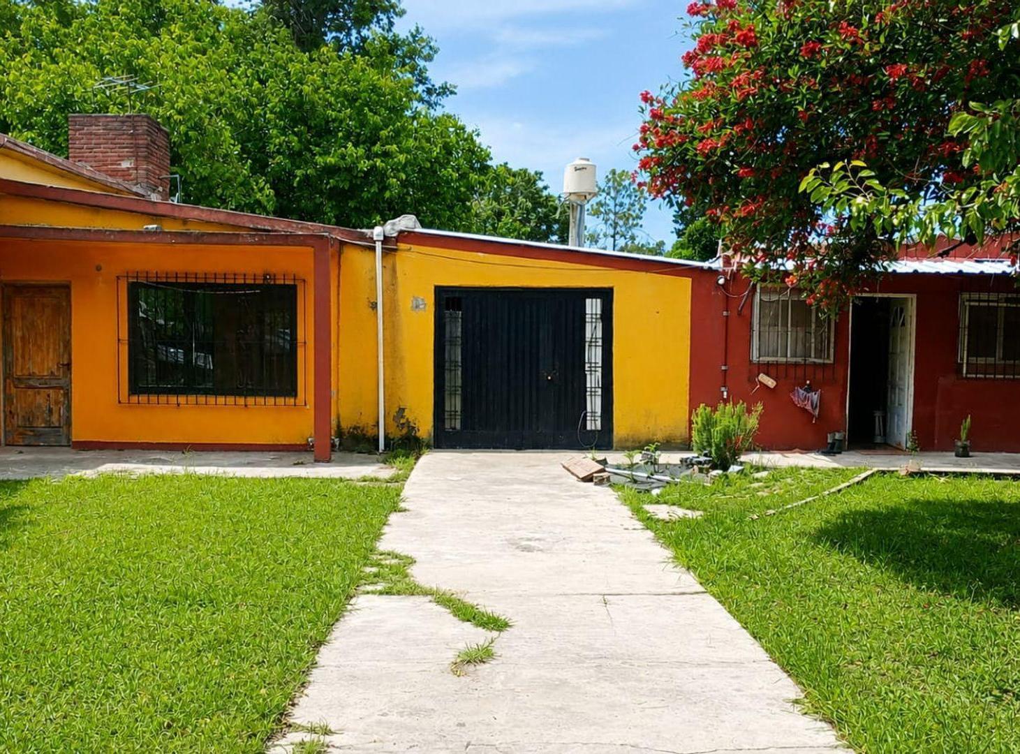 Foto de DOS CASA EN TERRENO DE 700 m2 MORENO, imagen 3