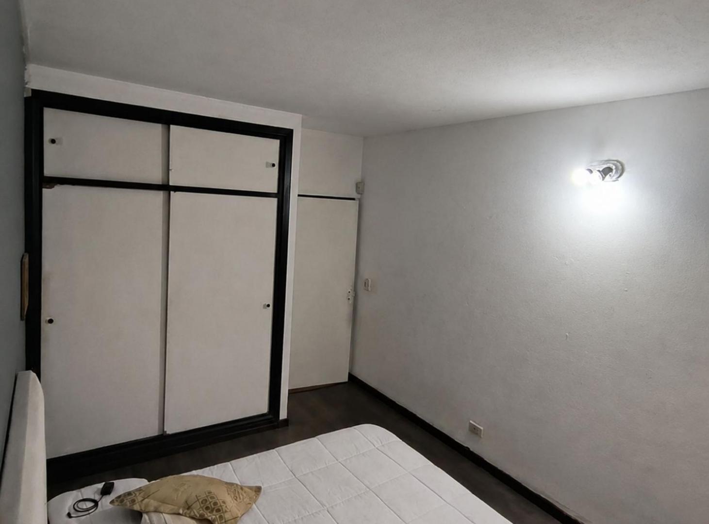 Foto de Casa 5 Amb. con Pileta y Quincho en Moreno, imagen 4