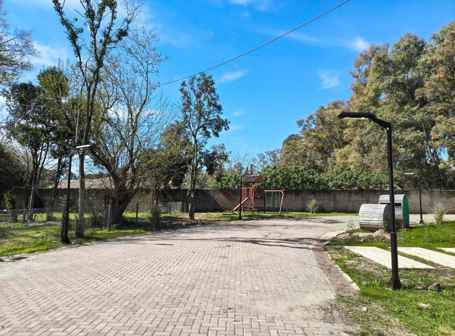 Foto de LOTE EN VENTA PABLO NOGUES ALTOS DE SAN CARLOS, imagen 3