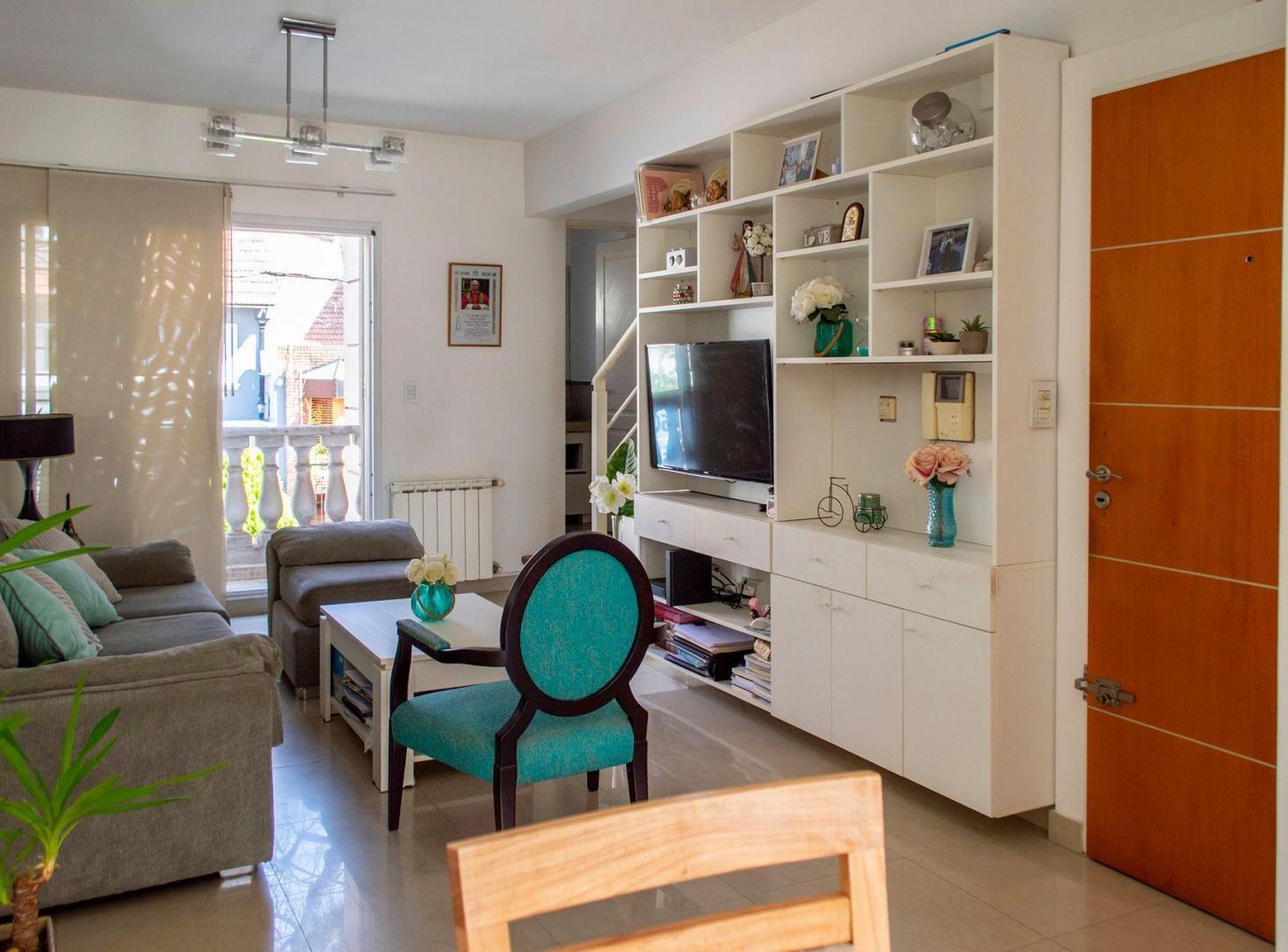 Foto de DUPLEX 3 AMBIENTES VENTA URQUIZA PATIO BALCON, imagen 1