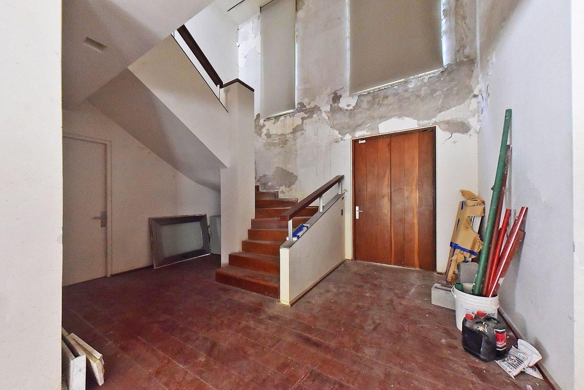 Foto de venta casa 7 ambientes pilar los laureles, imagen 1