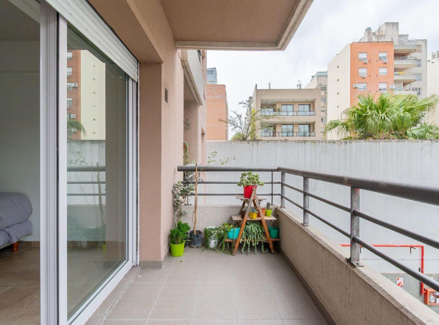 Foto de DEPARTAMENTO MOAMBIENTE EN VENTA C BALCON FLORES, imagen 4