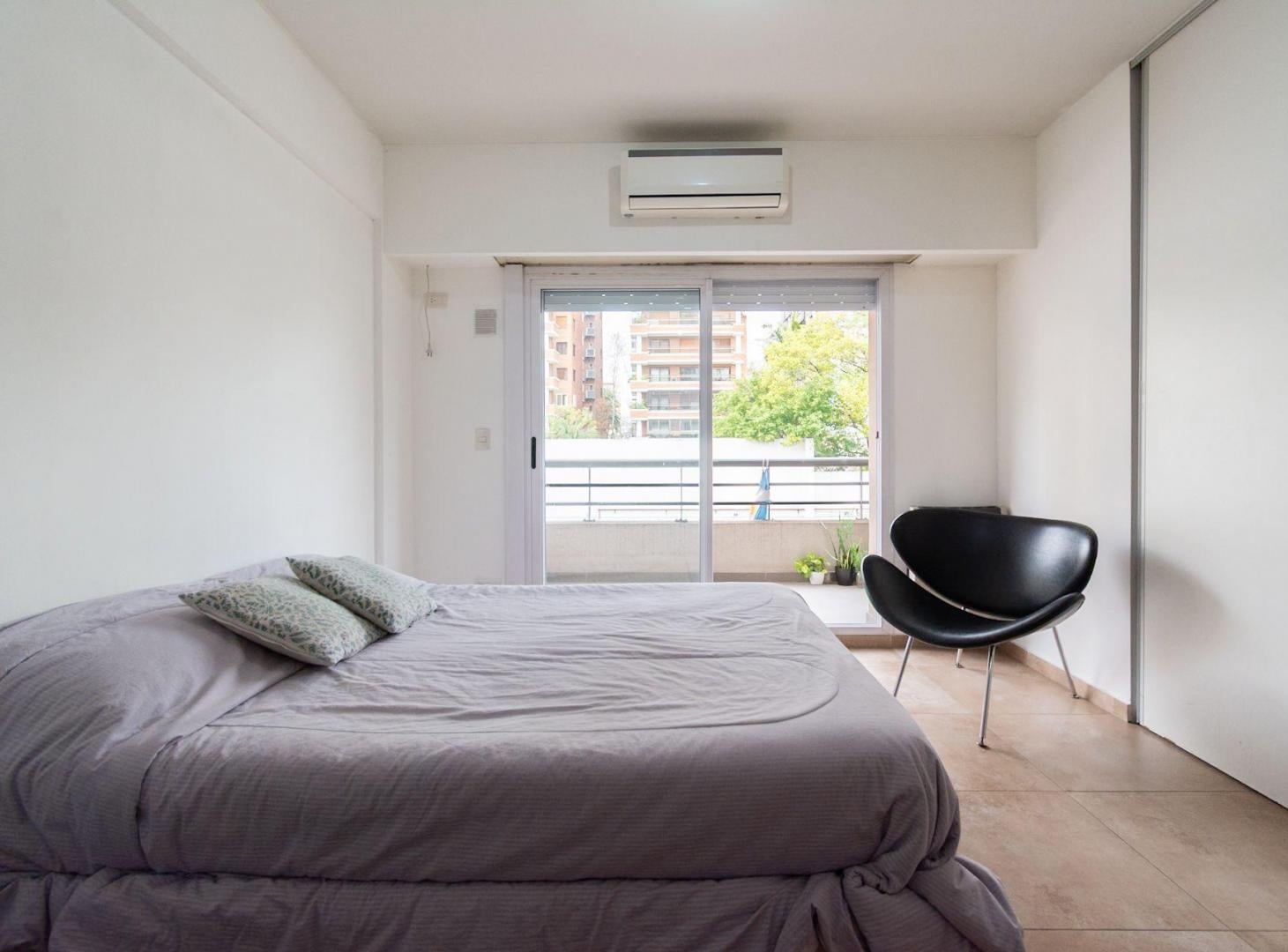 Foto de DEPARTAMENTO MOAMBIENTE EN VENTA C BALCON FLORES, imagen 1
