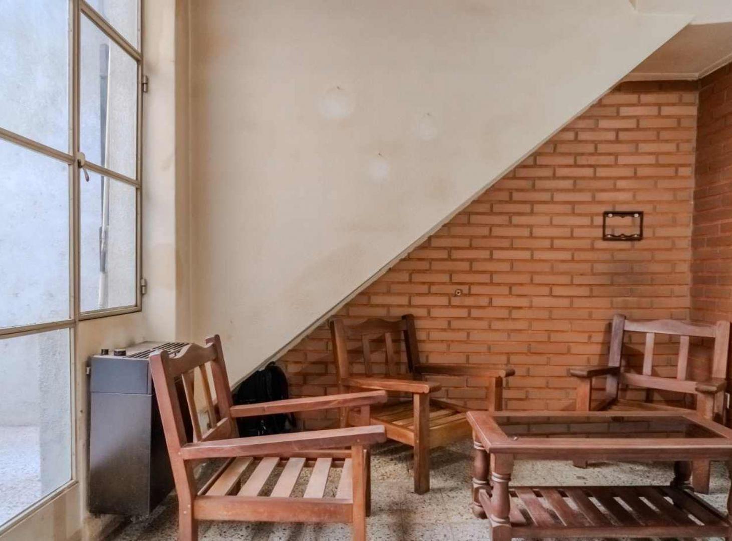 Foto de venta casa 4 ambientes montecastro patio y terraza, imagen 5