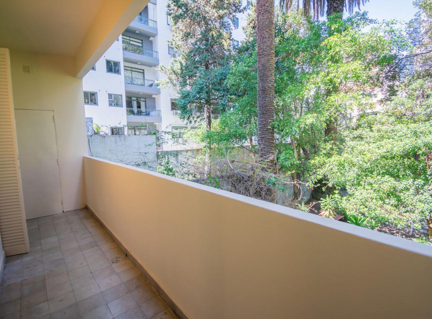 Foto de VENTA 4 AMB 2 BAÑOS TOILETTE VISTA A JARDINES, imagen 2