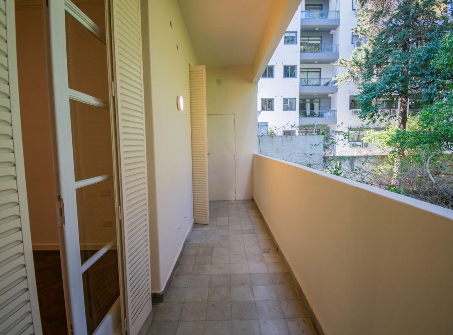 Foto de VENTA 4 AMB 2 BAÑOS TOILETTE VISTA A JARDINES, imagen 3