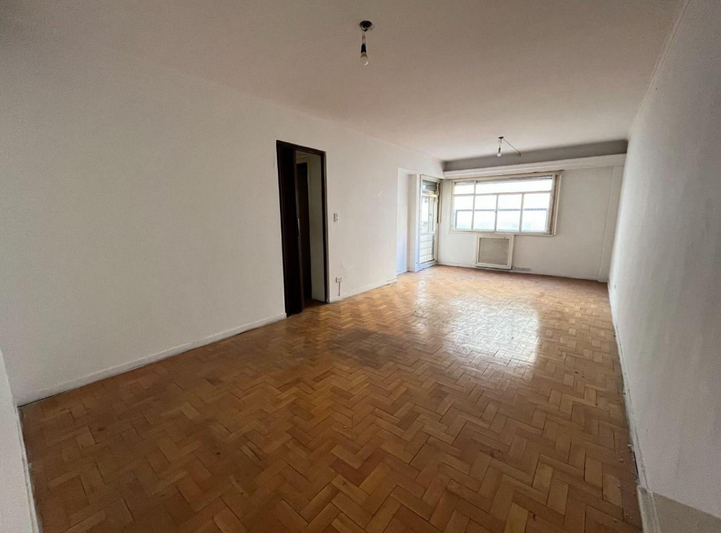 Foto de VENTA DPTO 4 AMBIENTES UBICACION INCREIBLE, imagen 3
