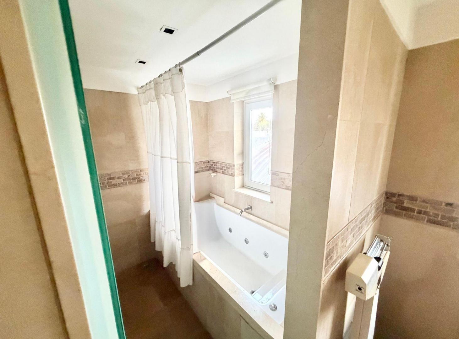 Foto de Venta departamento Dúplex Martinez Cocheras Bauler, imagen 5