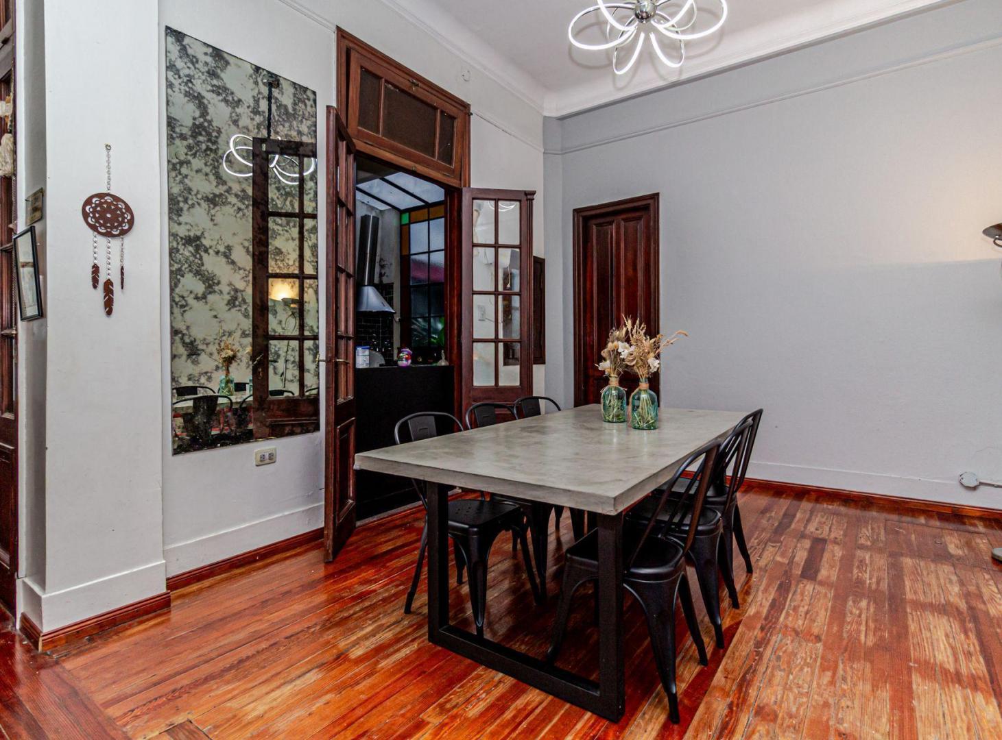 Foto de VENTA PH CASA 5 AMB PARQUE CHACABUCO PATIO TERRAZA, imagen 1
