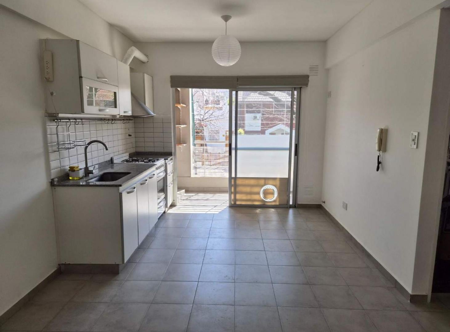 Foto de 2 ambientes alquiler con balcon Villa Pueyrredon, imagen 2