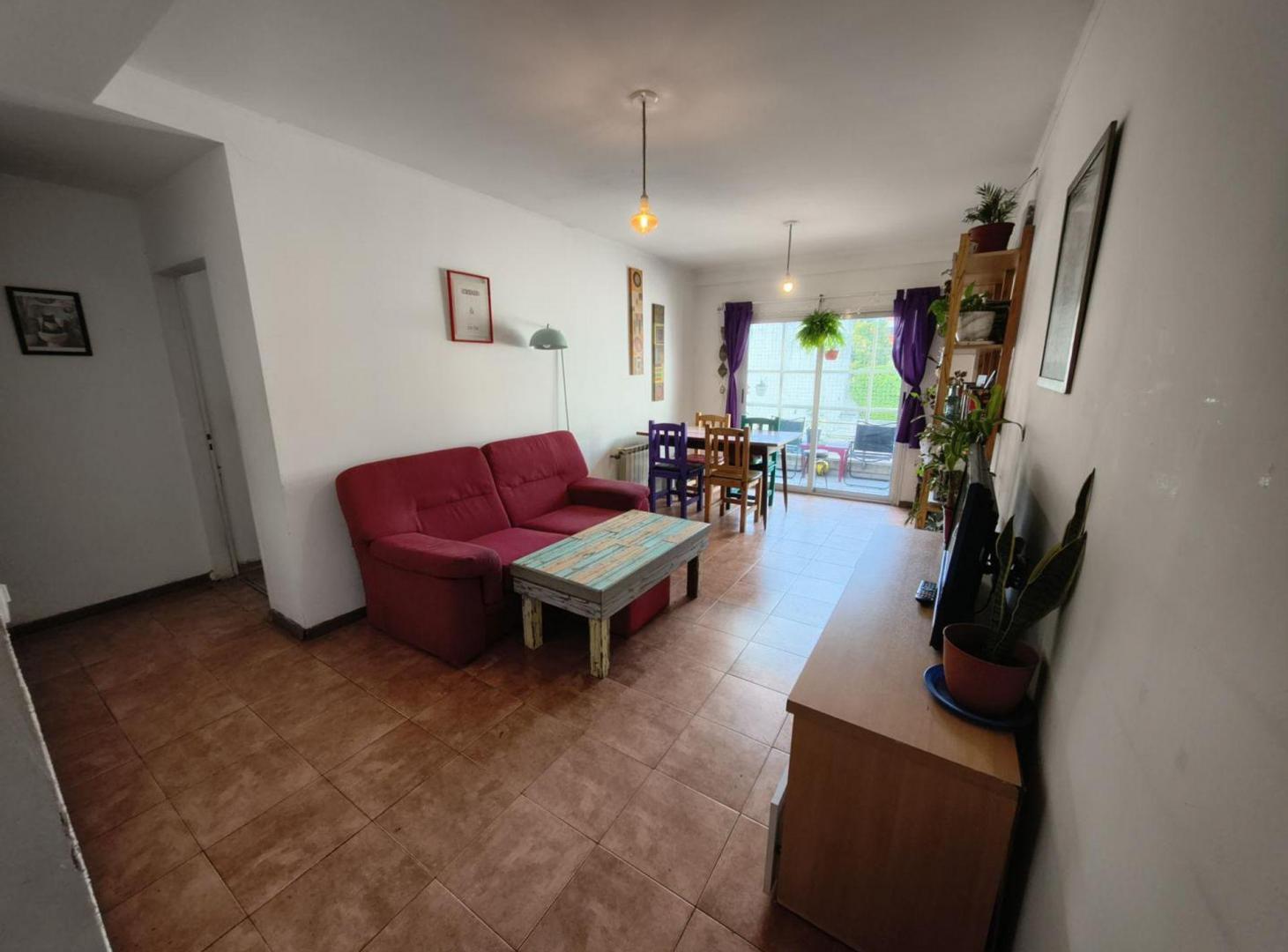 Foto de VENTA EXCELENTE 3 AMBIENTES CON PATIO Y BALCON SUM, imagen 1