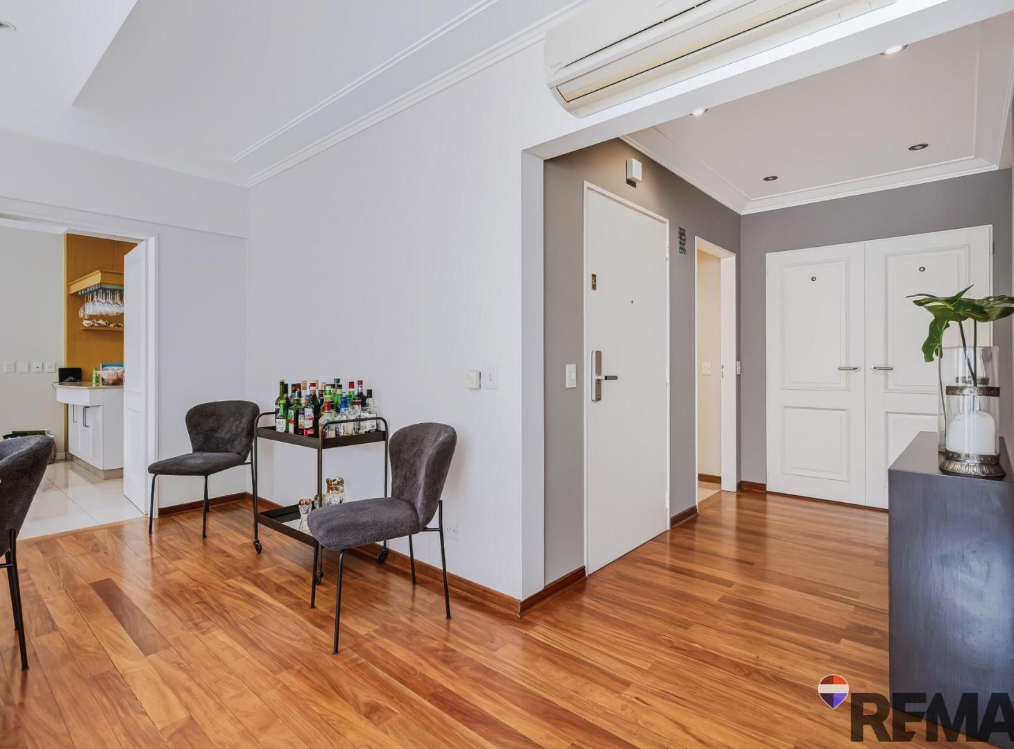 Foto de VENTA EXCLUSIVO DEPTO. EN BELGRANO 5 AMBIENTES, imagen 2