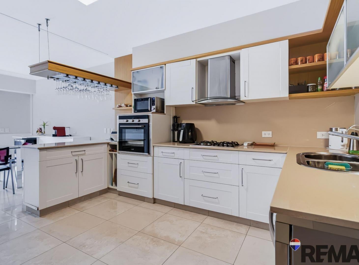 Foto de VENTA EXCLUSIVO DEPTO. EN BELGRANO 5 AMBIENTES, imagen 3