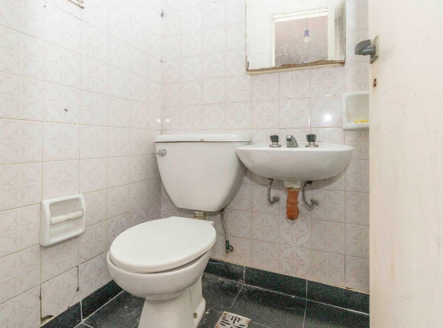 Foto de Duplex a reciclar en Balvanera Apto Credito, imagen 3