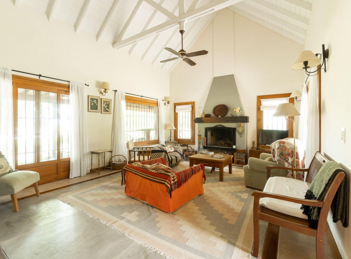 Foto de CASA VENTA LOMA ESCONDIDA 10.069 M2 TERRENO, imagen 4