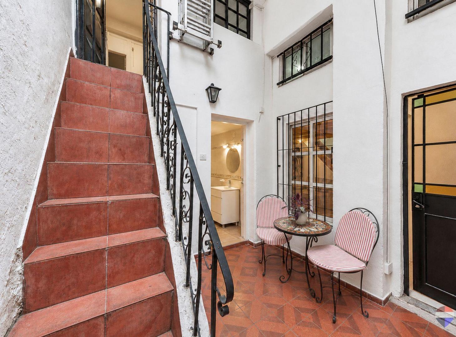 Foto de Venta PH 4 ambientes en Boedo con Patio, imagen 2