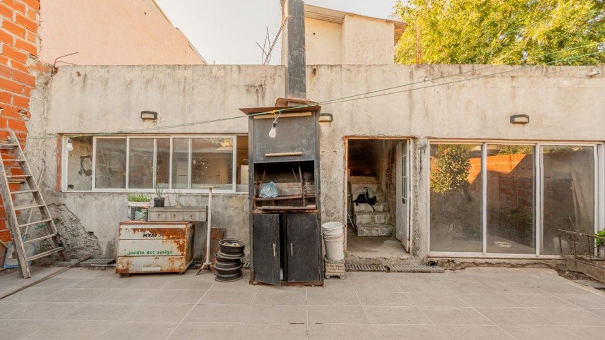 Foto de Casa Garín 3 ambientes con cochera y quincho, imagen 4