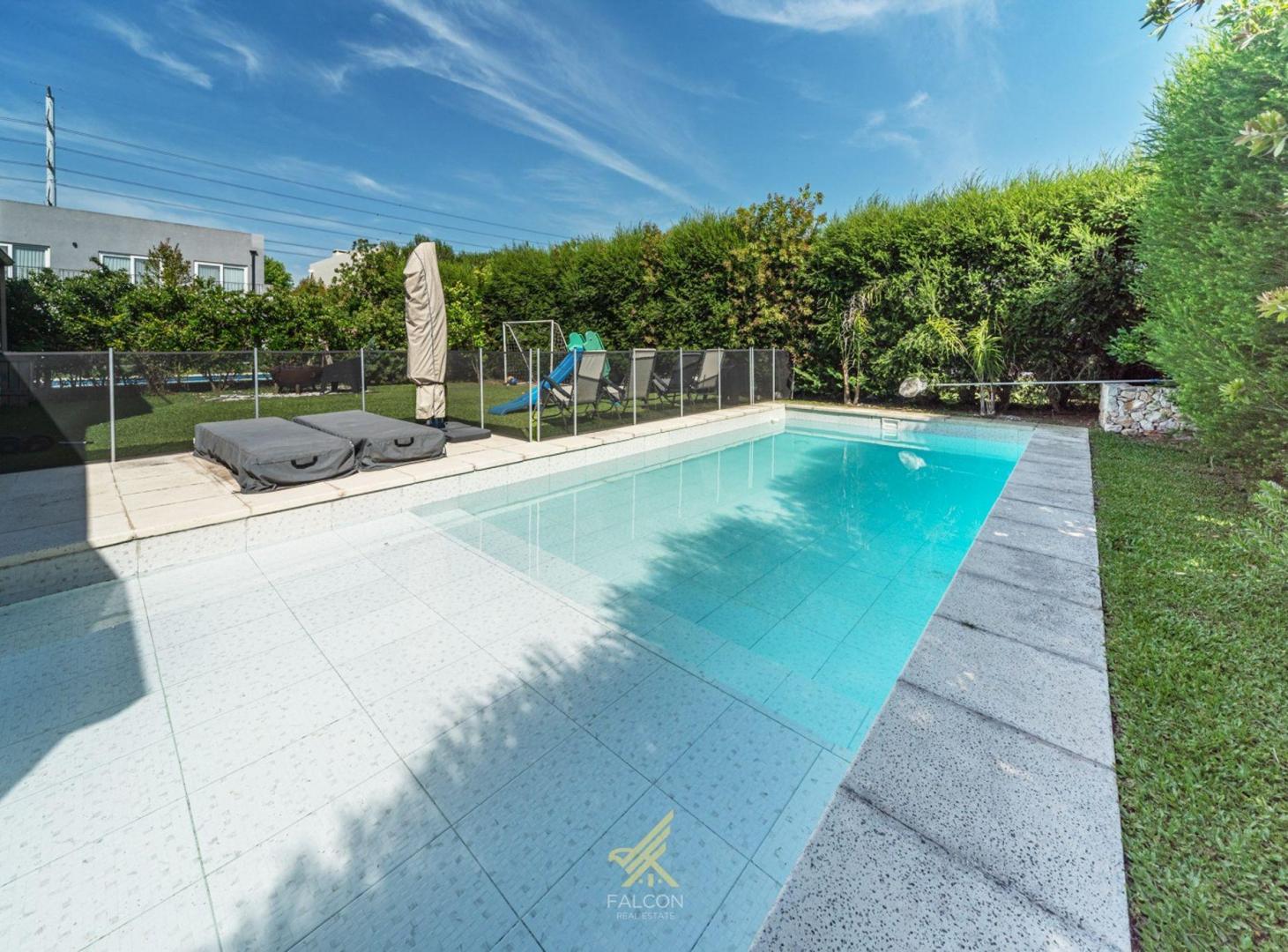 Foto de Casa en venta en Las Tipas, Nordelta, imagen 1