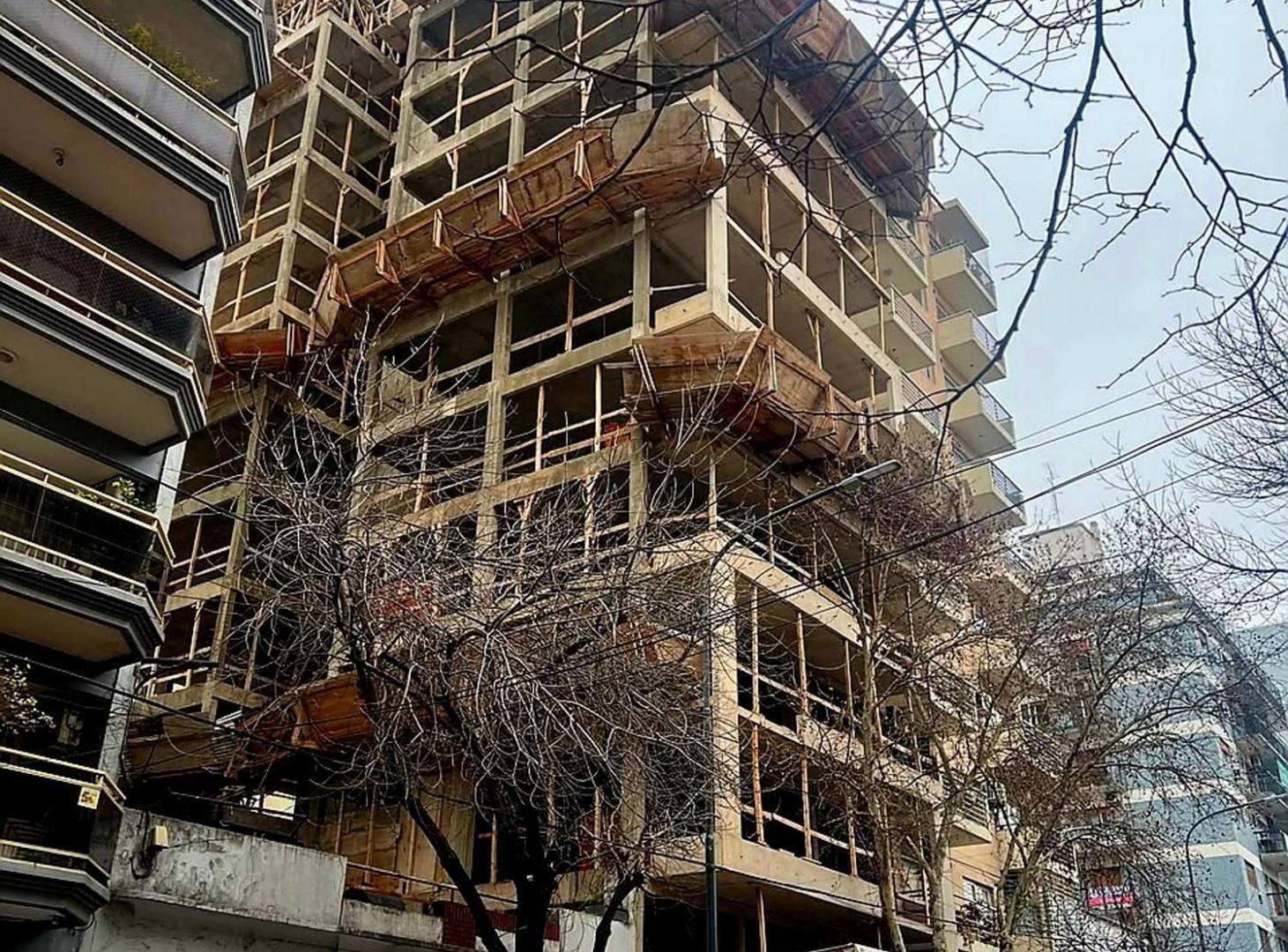 Foto de VENTA DEPTO 2 Amb EN POZO AV.ALBERDI 2700 FLORES, imagen 1