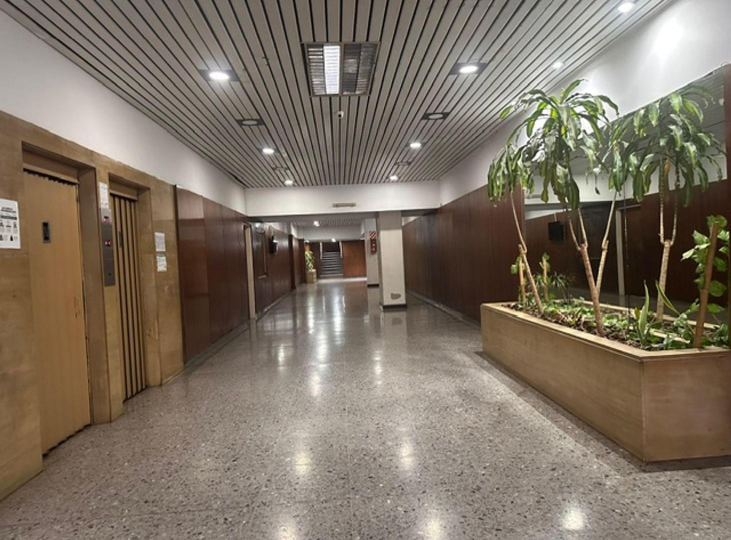 Foto de DEPARTAMENTO EN VENTA BALVANERA A RECICLAR, imagen 3