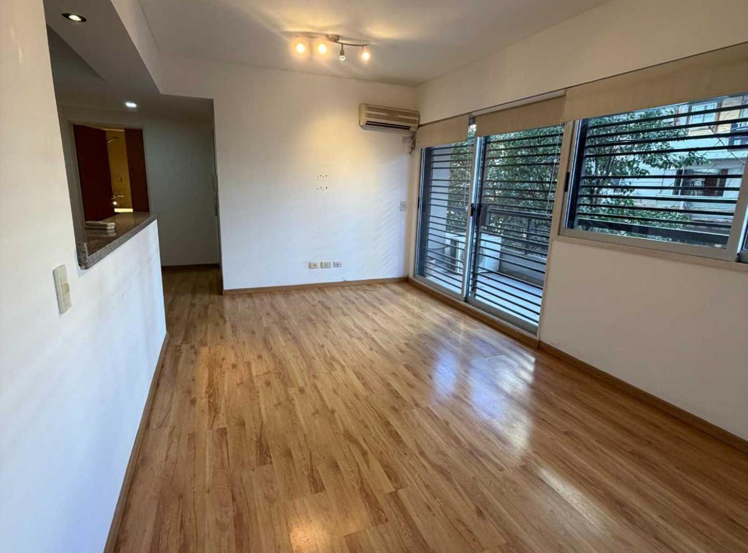Foto de Venta Depto 2 amb en Palermo con balcon y cochera, imagen 2