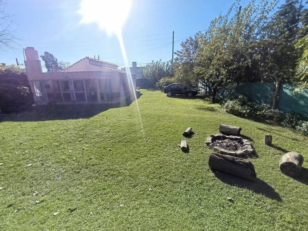 Foto de VENTA CASA QUINTA GRAN JARDÍN DEL VISO, imagen 1