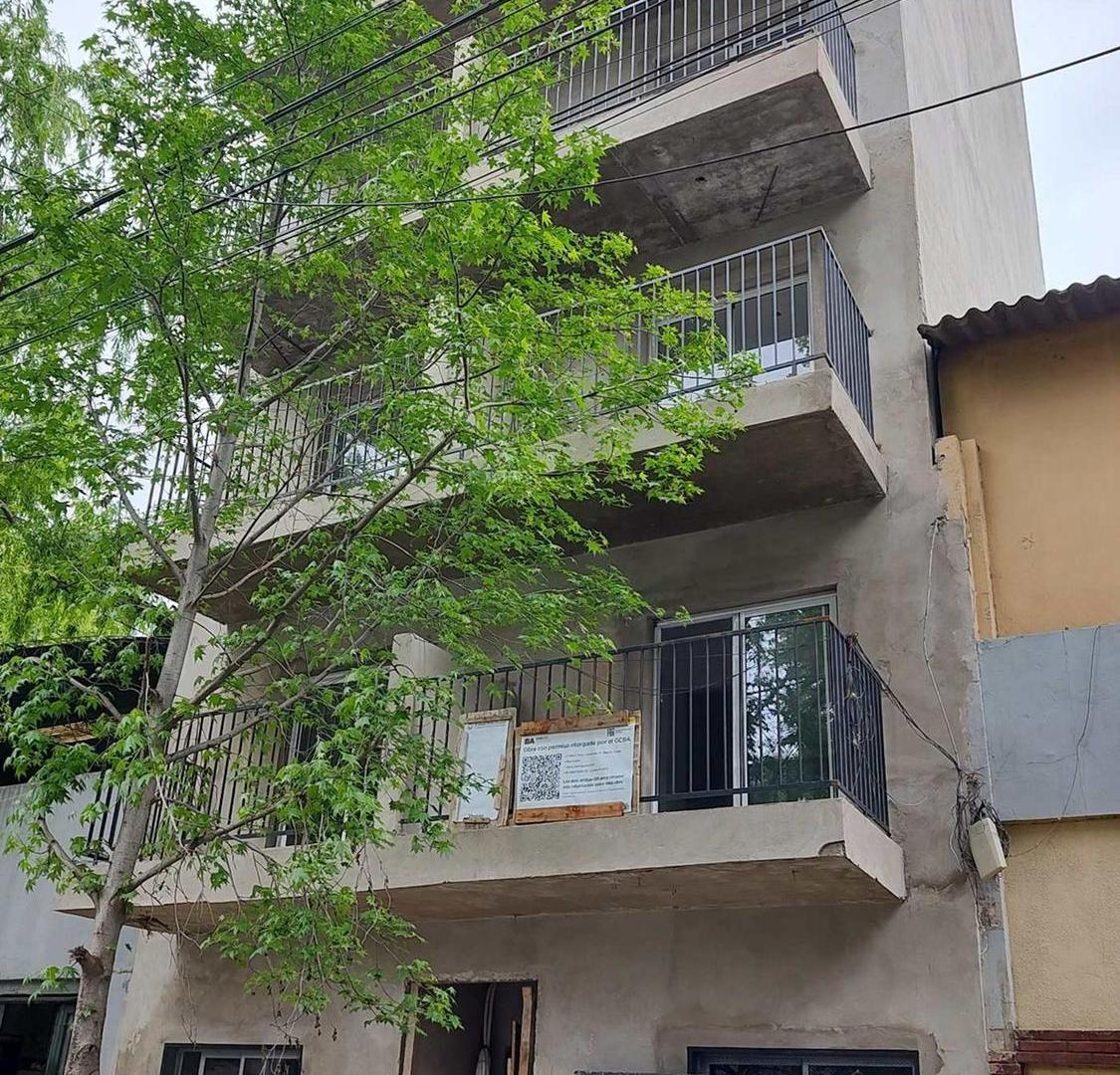 Foto de DEPTO 2 AMB VENTA CON BALCON VILLA GENERAL MITRE, imagen 1
