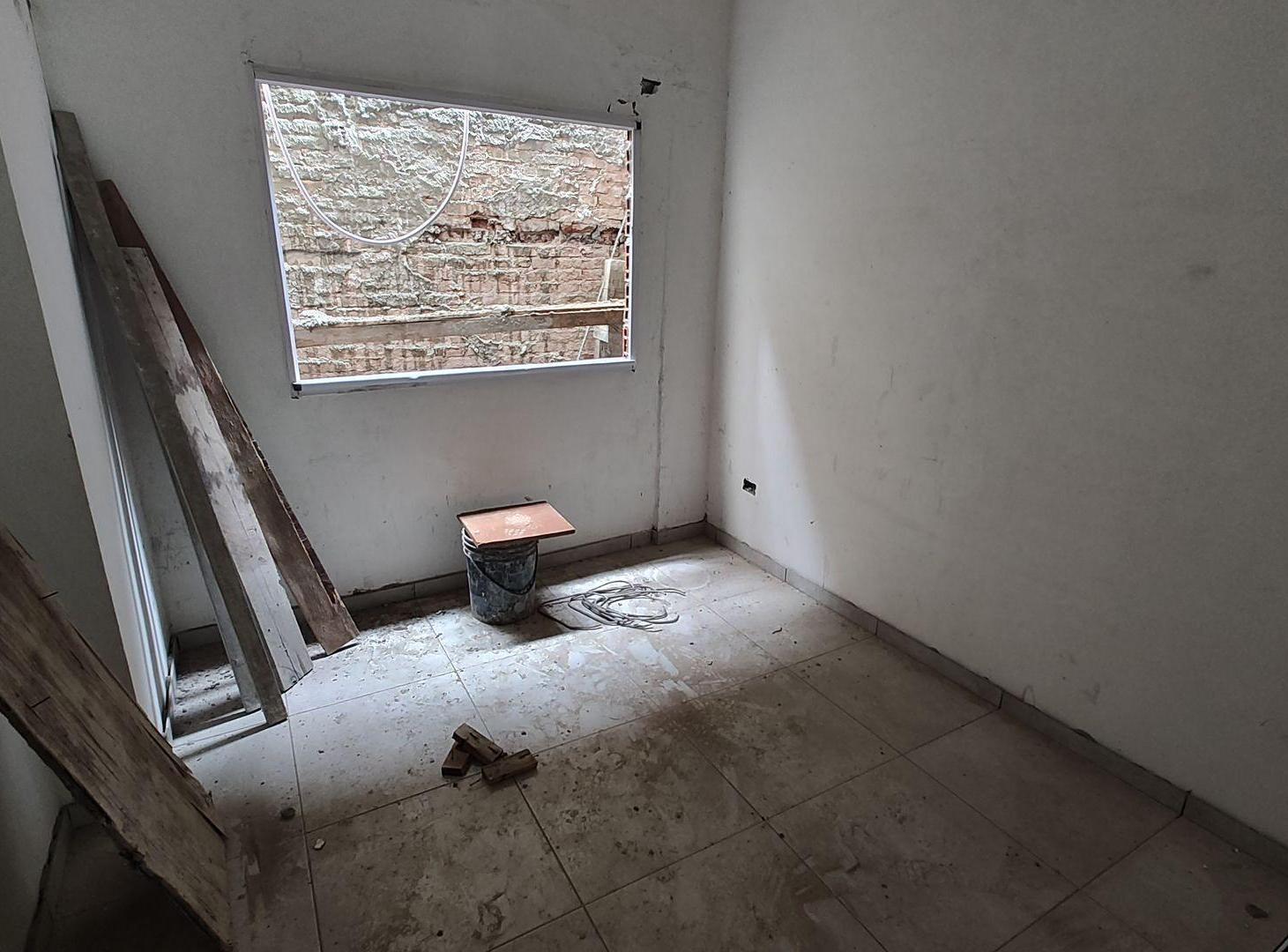 Foto de DEPTO 2 AMB VENTA CON BALCON VILLA GENERAL MITRE, imagen 2