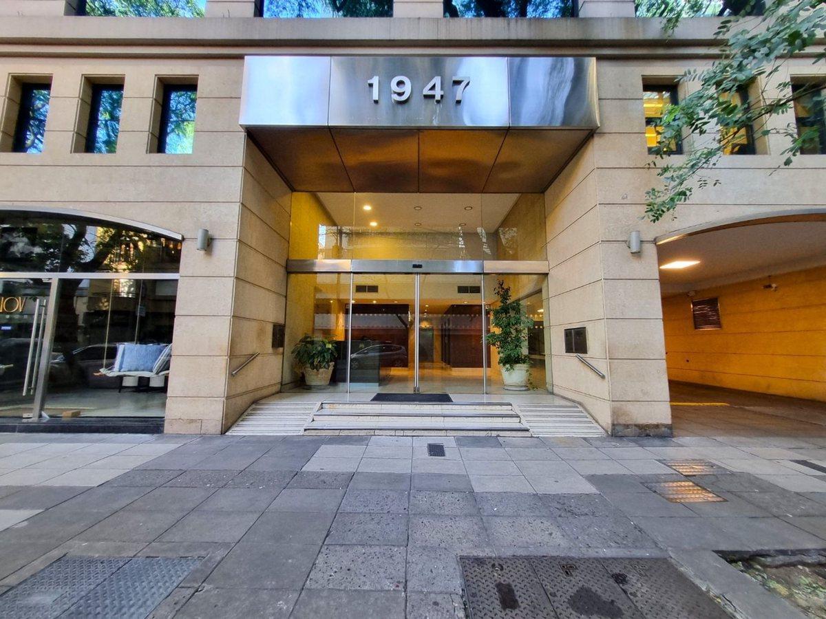 Foto de VENTA OFICINA BELGRANO CON COCHERAS Y RENTA SEGURA, imagen 1