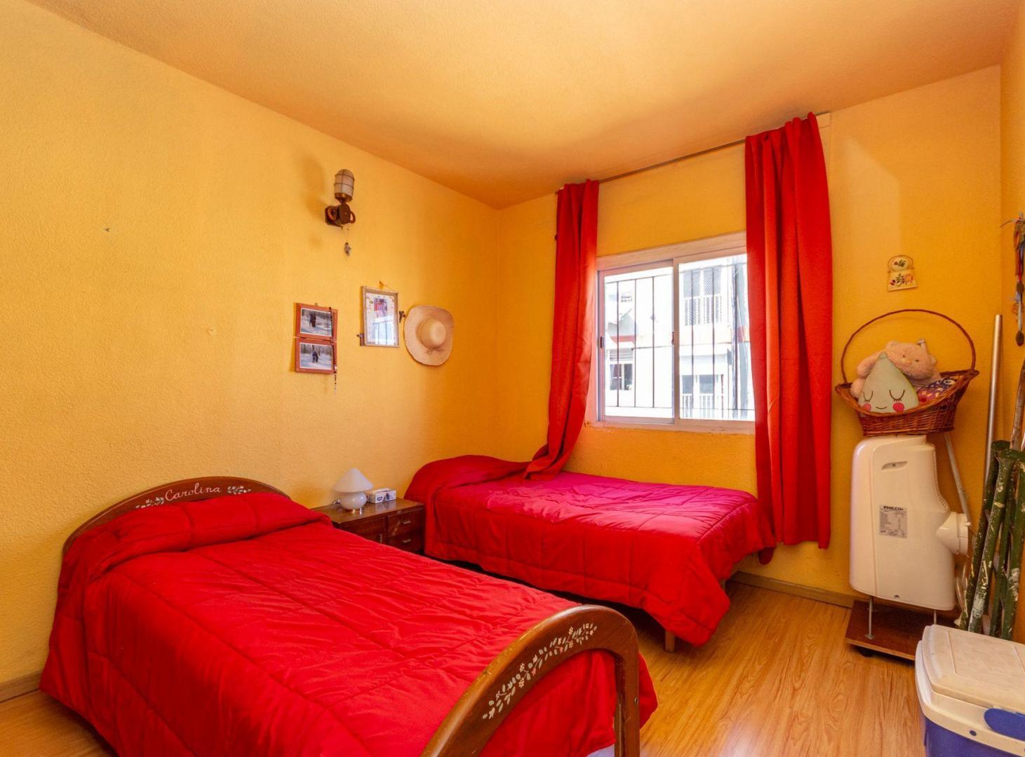 Foto de Depto Venta Caballito 4 Ambientes con Cochera, imagen 3