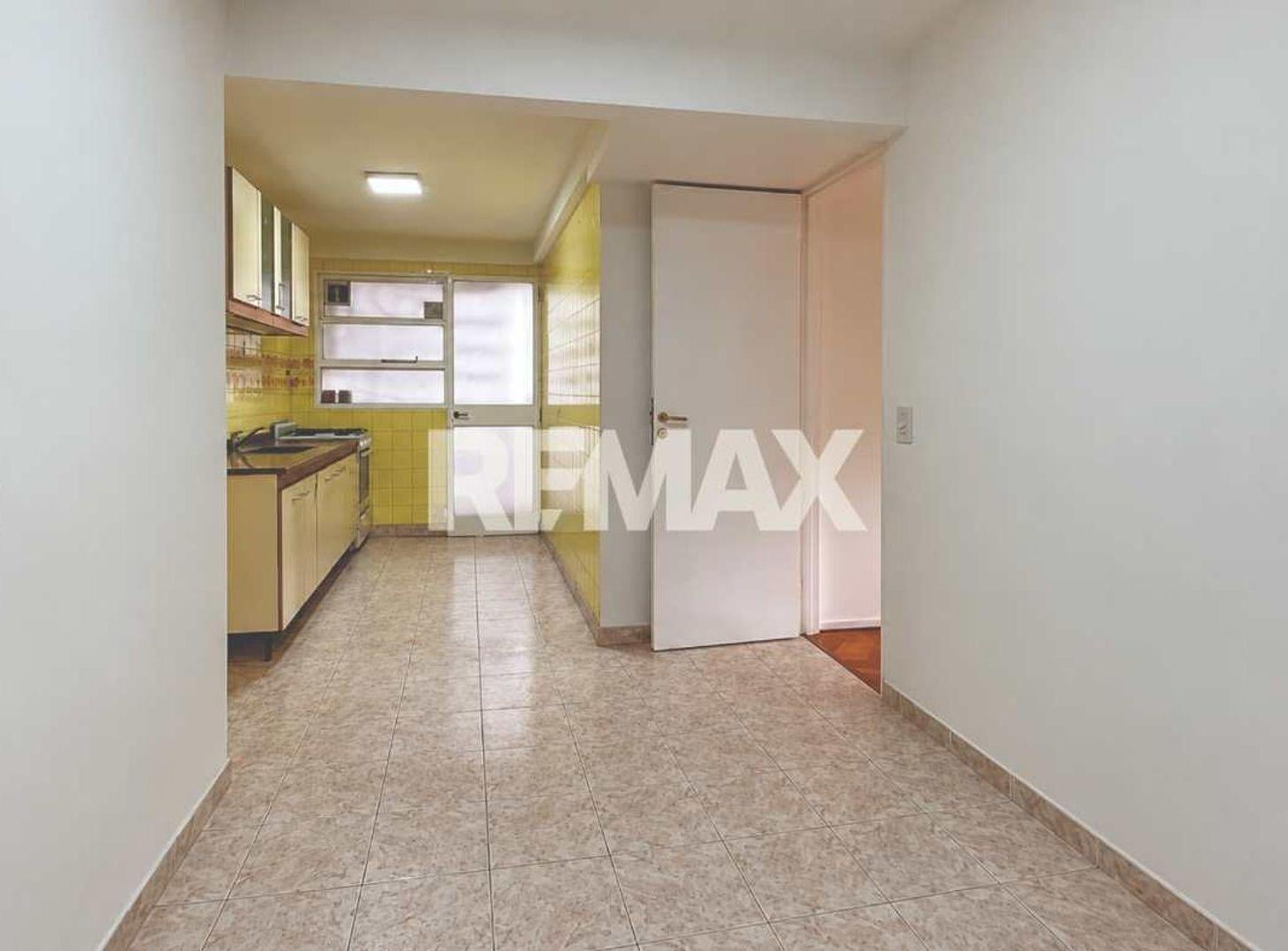 Foto de VENTA 4 AMBIENTES BALCÓN Y VISTA ABIERTA CABALLITO, imagen 4