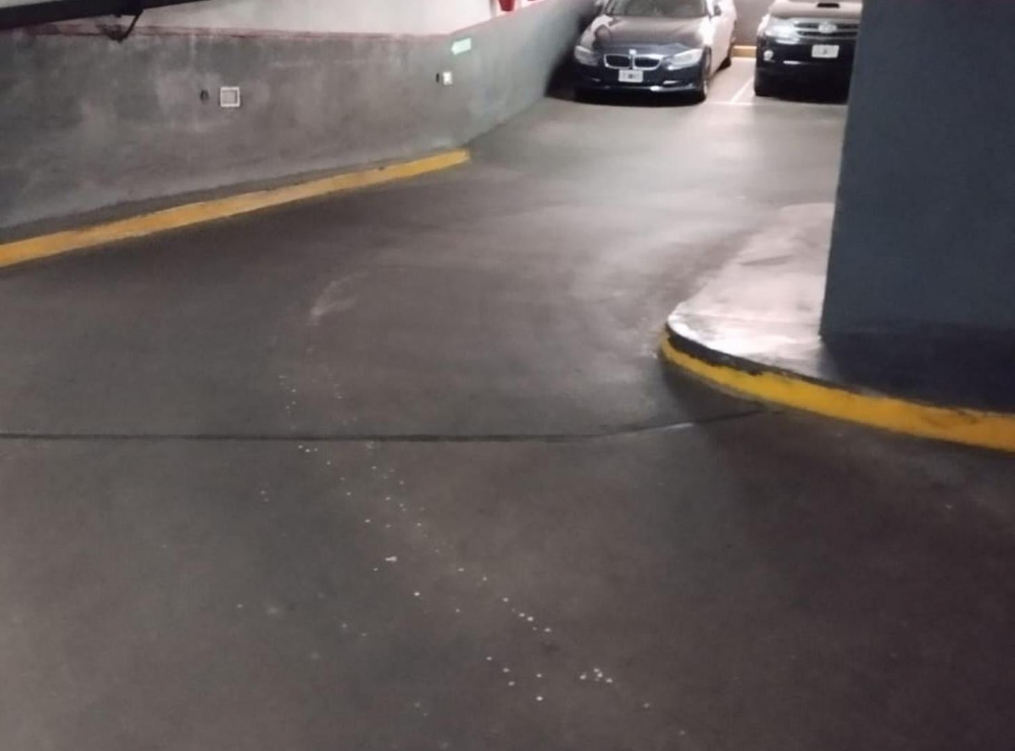 Foto de VENTA COCHERA FIJA EN SAN NICOLAS CON RAMPA, imagen 5