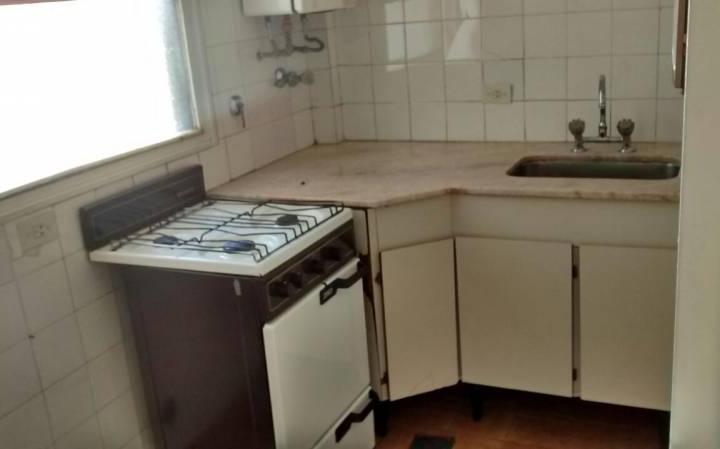 departamento de 2 ambientes muy luminosos apto profesional 3