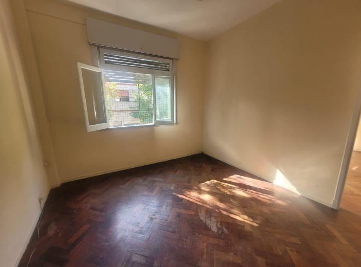 Ph en alquiler cesar diaz 1932 4 ambientes con patio 1