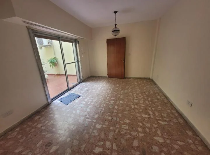PH alquiler Villa del Parque Artigas 2200 3 ambientes con 2 patios sin expensas 4