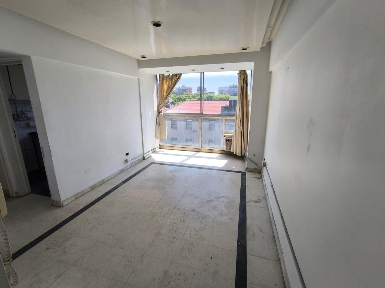Foto de Departamento 2 ambientes balcon luminoso pacheco de melo 2760 venta, imagen 1