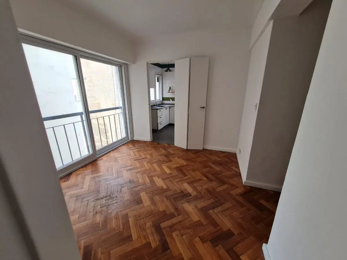 Departamento 2 ambientes Barrio Norte lateral santa fe 2590 y pueyrredon 1