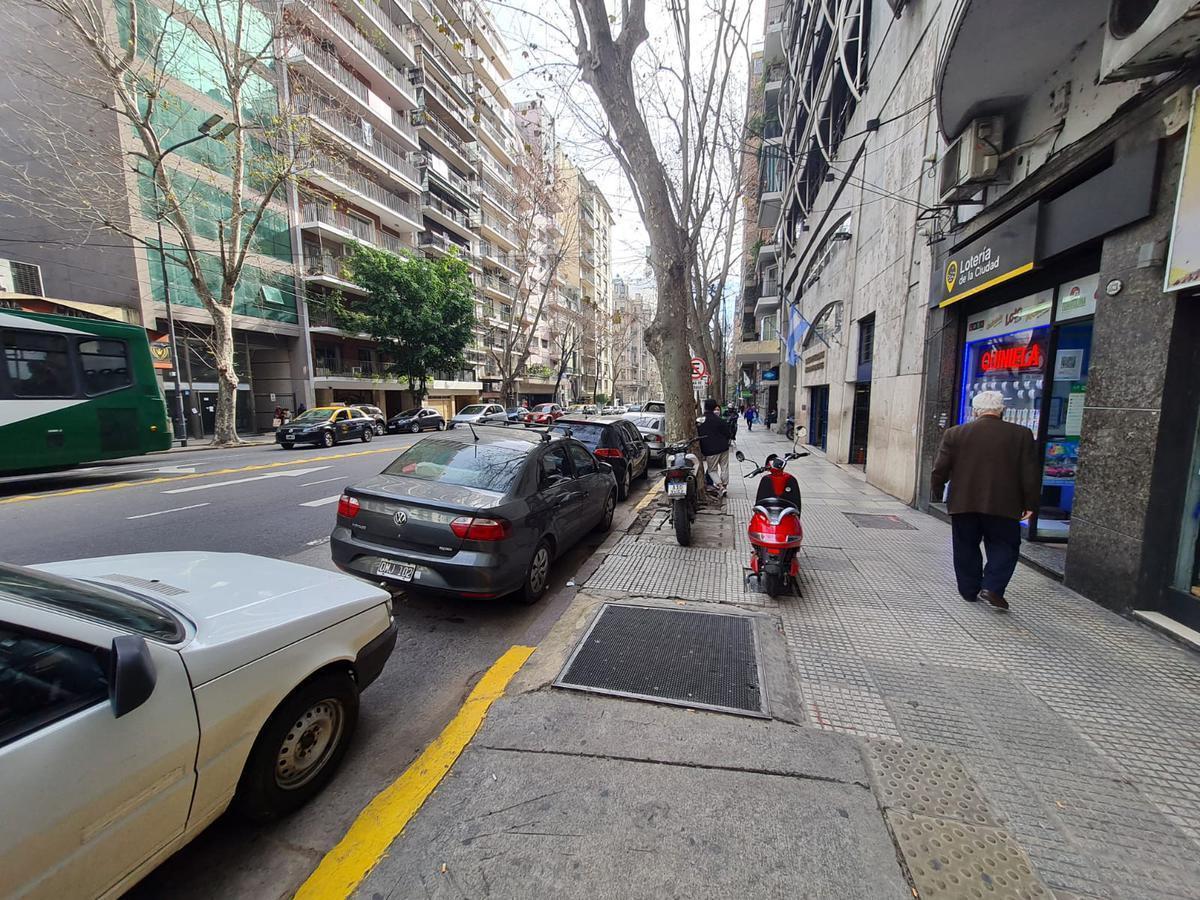 Foto de Local comercial alquiler avenida las heras 1813 y callao oportunidad, imagen 4