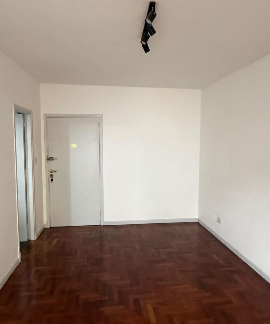 Foto de Departamento en alquiler moldes 2460 2 piso belgrano muy luminoso, imagen 5