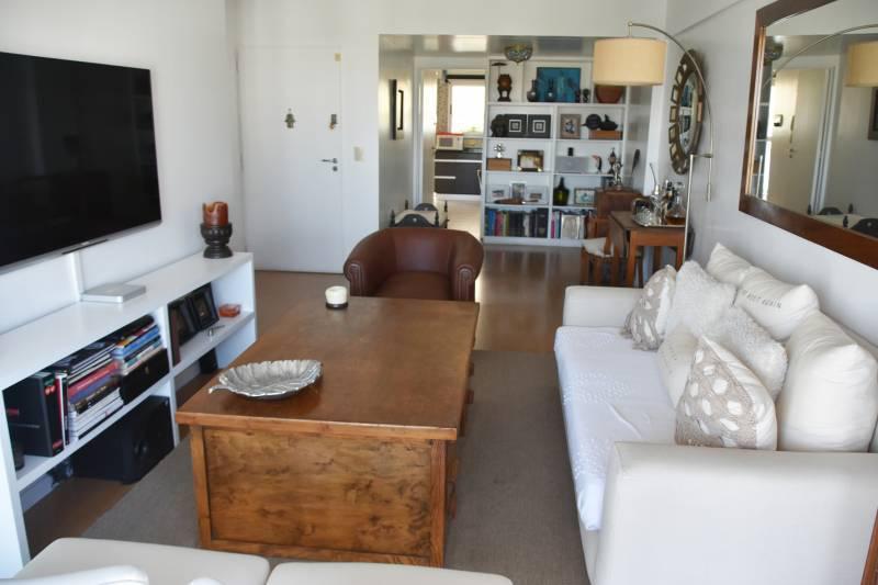 Foto de venta palermo bulnes 1400 excelente piso de 3 ambientes con dependencia, imagen 1