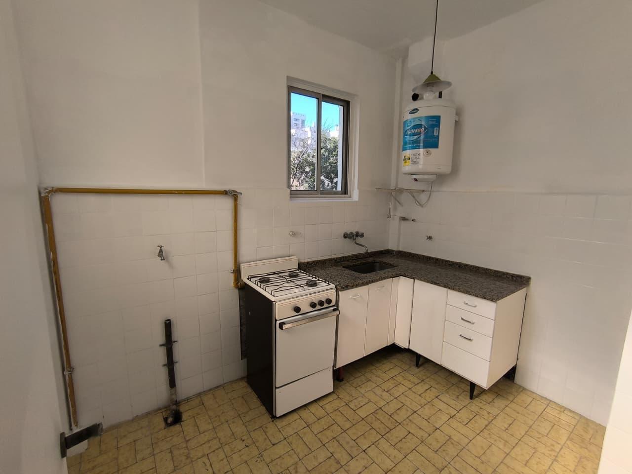 Foto de Departamento en alquiler 2 ambientes chicos billinghurst 1653, imagen 4