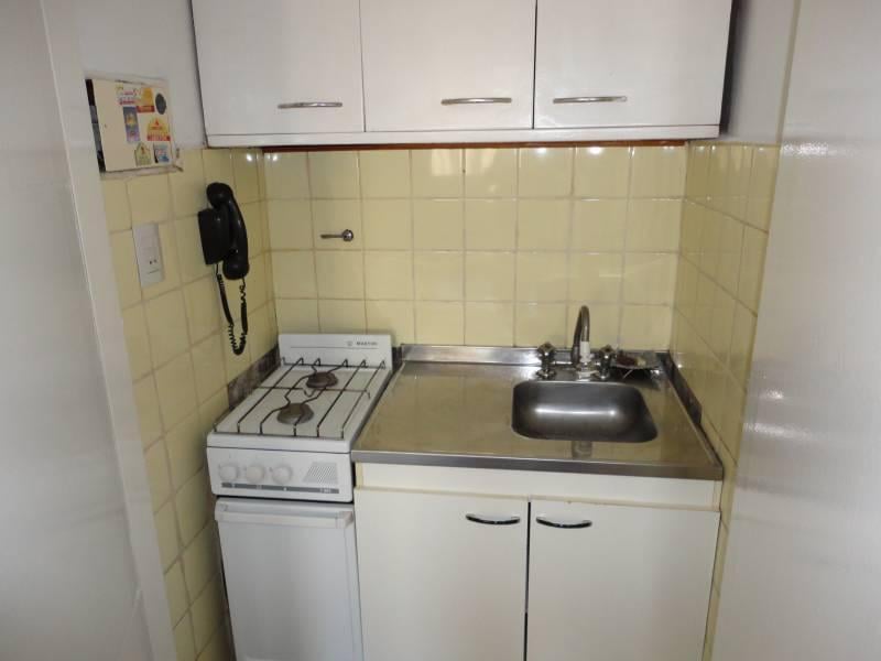 Foto de departamento 1 ambiente barrio norte contrafrente alquiler pueyrredon, imagen 5