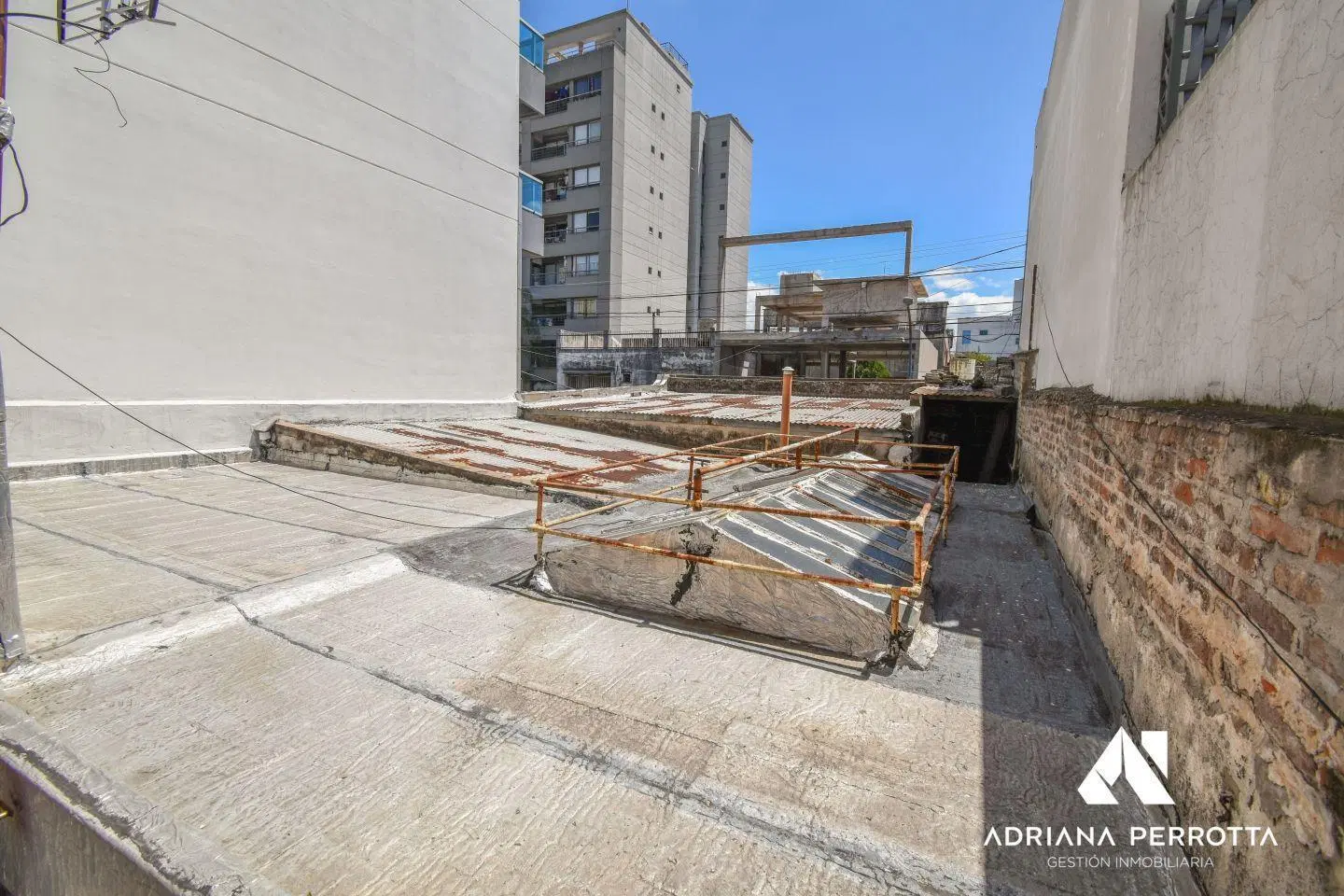 Lanus este zona Comercial Administrativa Multifamiliar 3