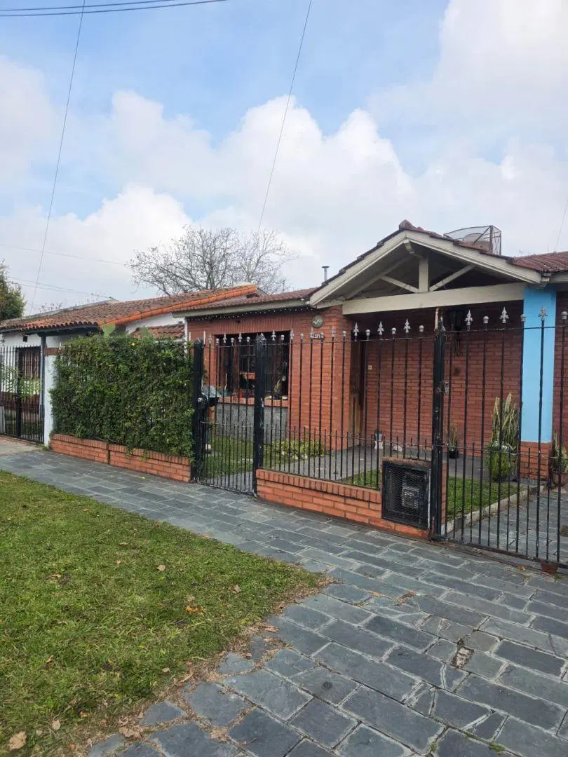 Venta 3 ambientes chalet 4