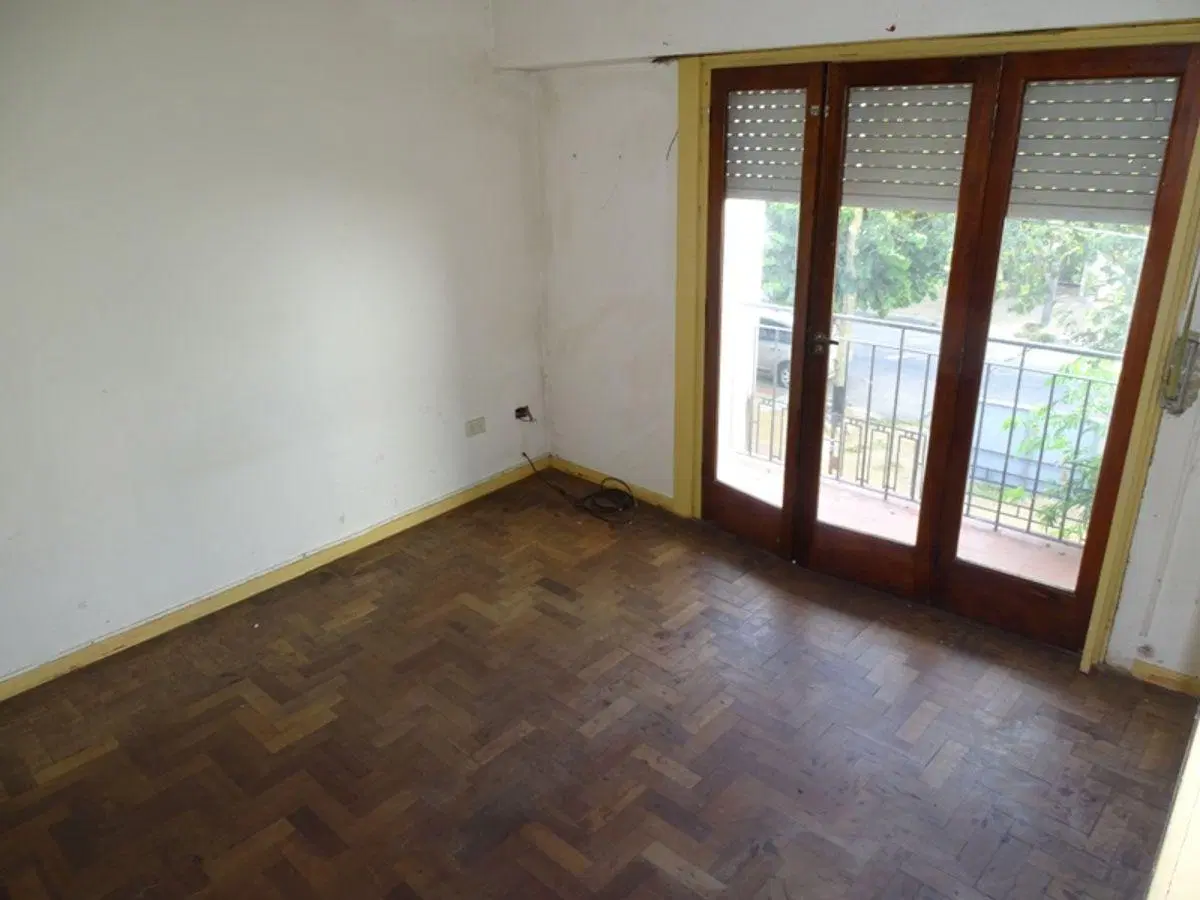 Casa a Reciclar Zona Plaza Brandsen 8