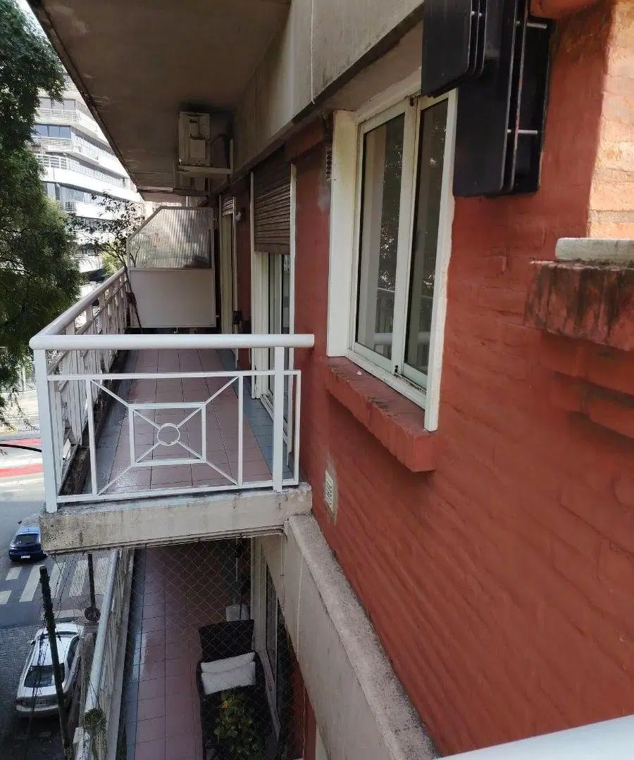 Gran 2 Amb todo al fte terraza, living , cocina, dormitorio, con balcon fte en suite dorm 5